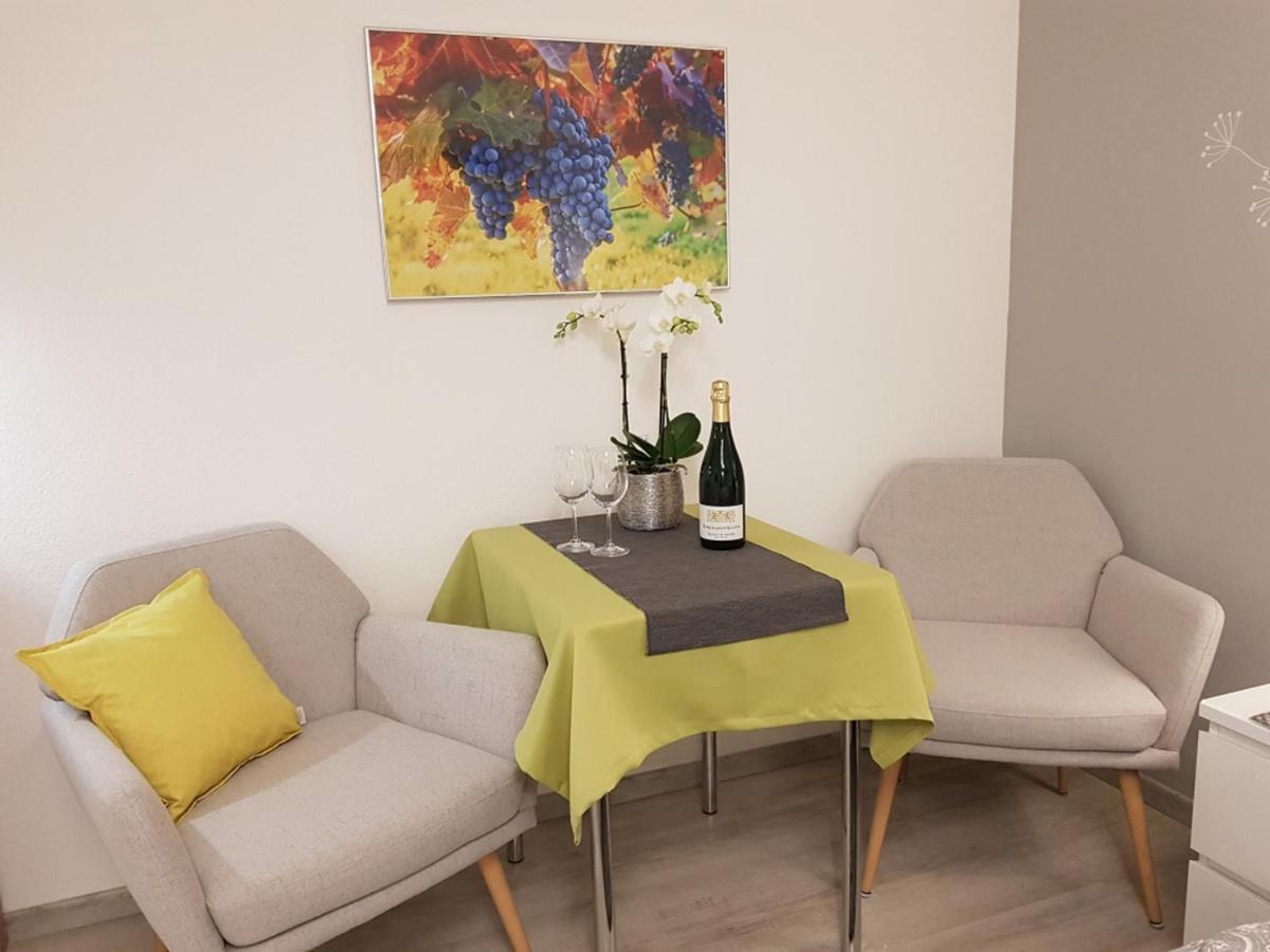 Gaestezimmer-Apartment Heidi Hoenl Buergstadt Extérieur photo